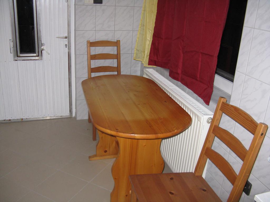 Karpati Motel بودابست المظهر الخارجي الصورة
